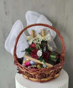 White Christmas Hamper.