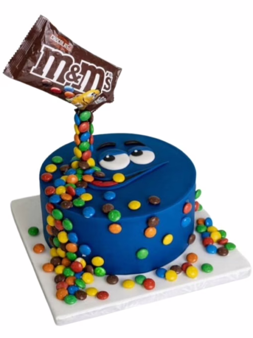 MnM's Cake and Flowers